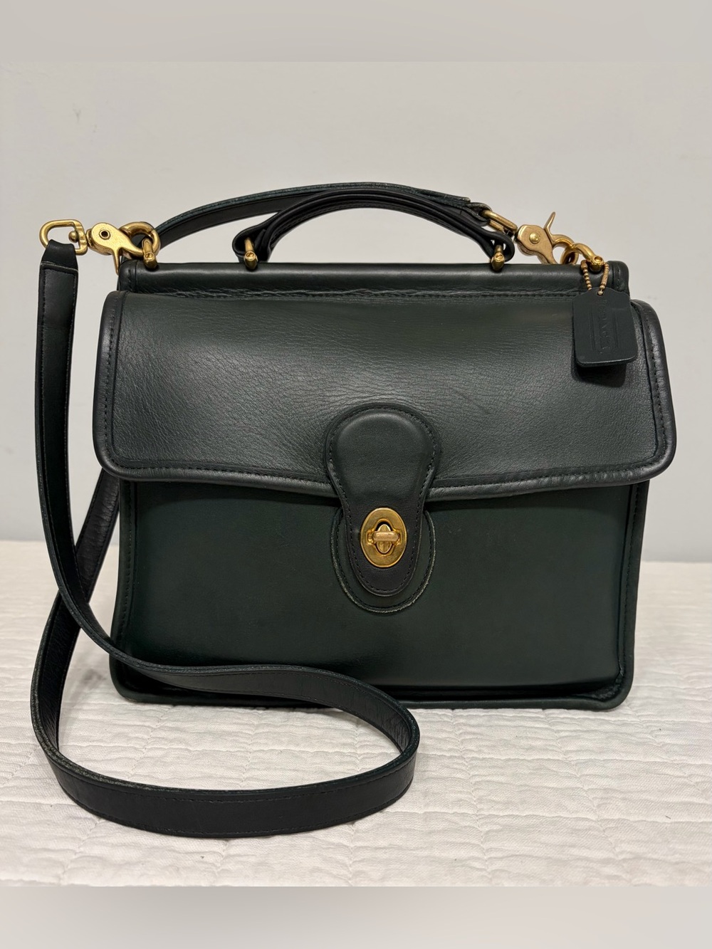 Rare Vintage Bottle Green Coach Willis Bag (#9927) Brass Turnlock Closure